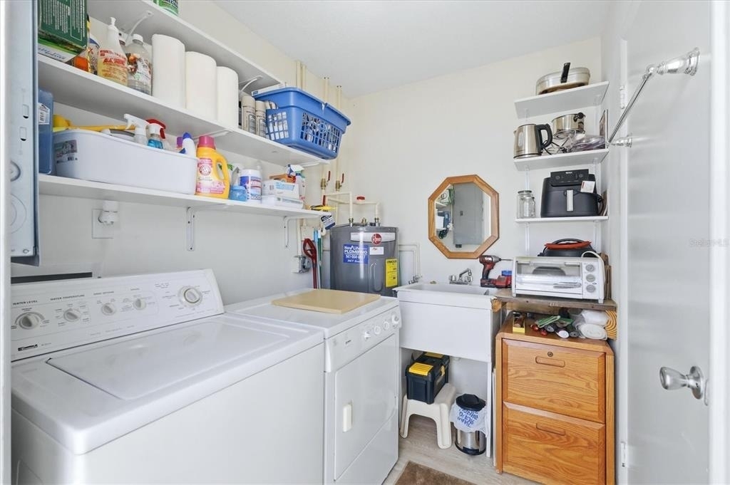 723 S Brink Avenue - Photo 16