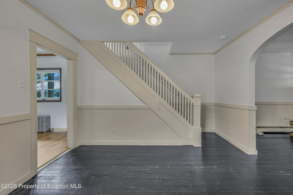 105 Spring Street W - Photo 13