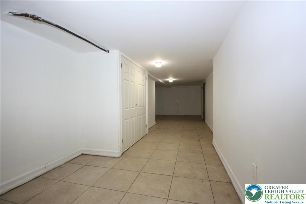 320 N Law Street - Photo 16