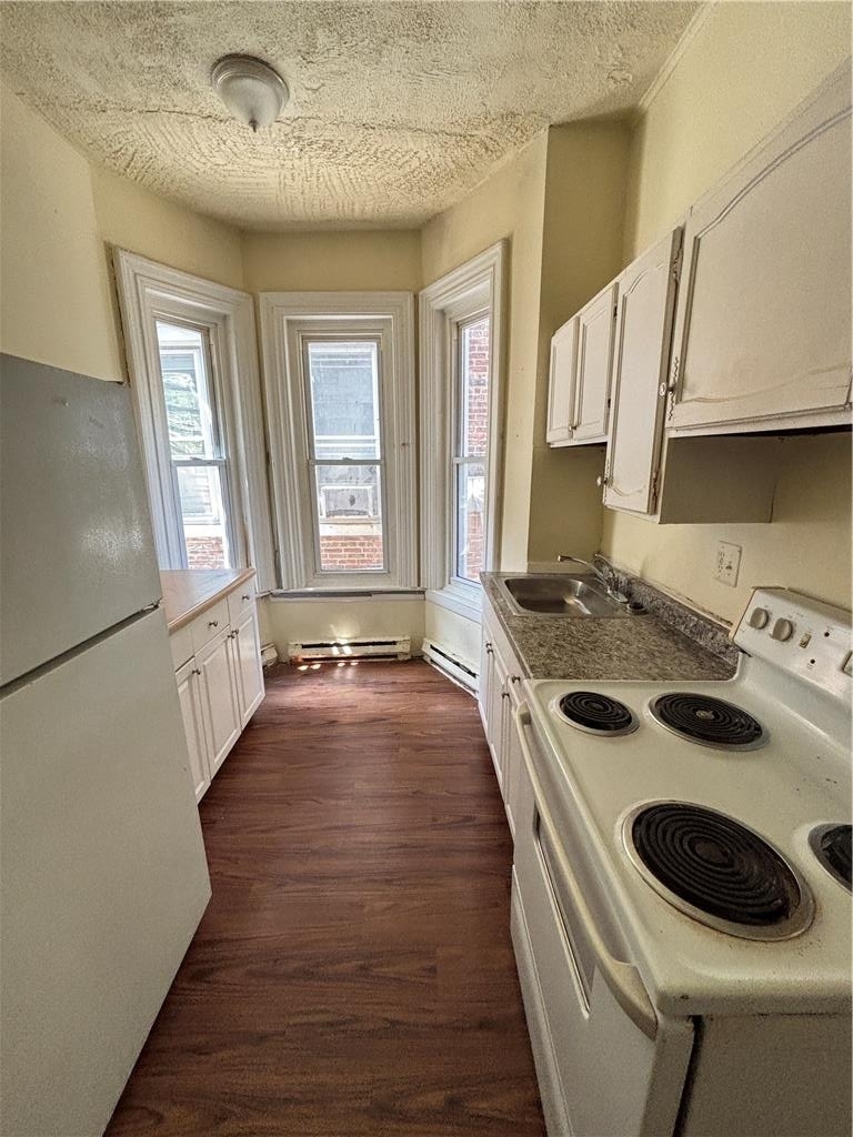 620 W Chew - Photo 2