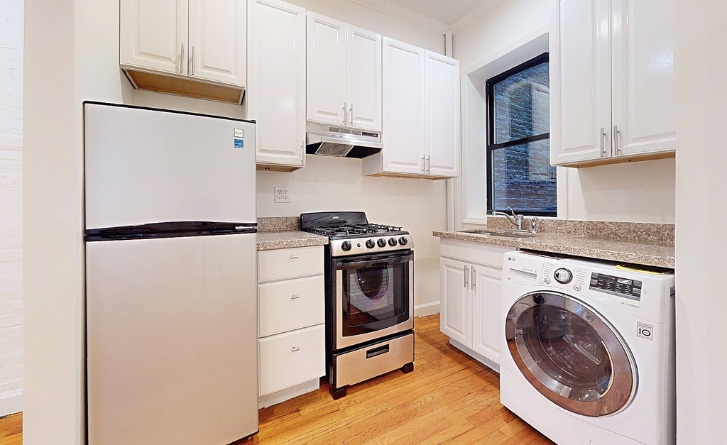 285 West 147th Street - Photo 4