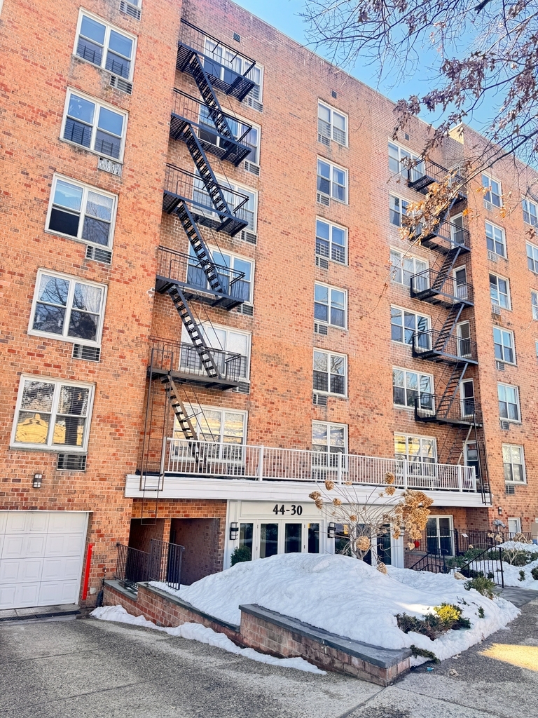 44-30 Douglaston Parkway Douglaston NY 11363 - Photo 0