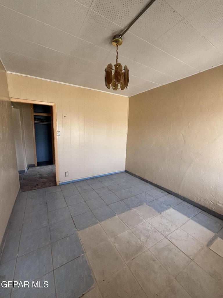 4000 1/2 Sacramento Avenue - Photo 1