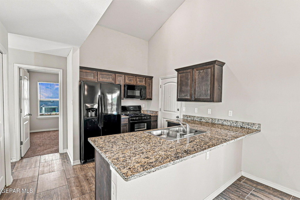 2100 Tim Foster Street - Photo 10