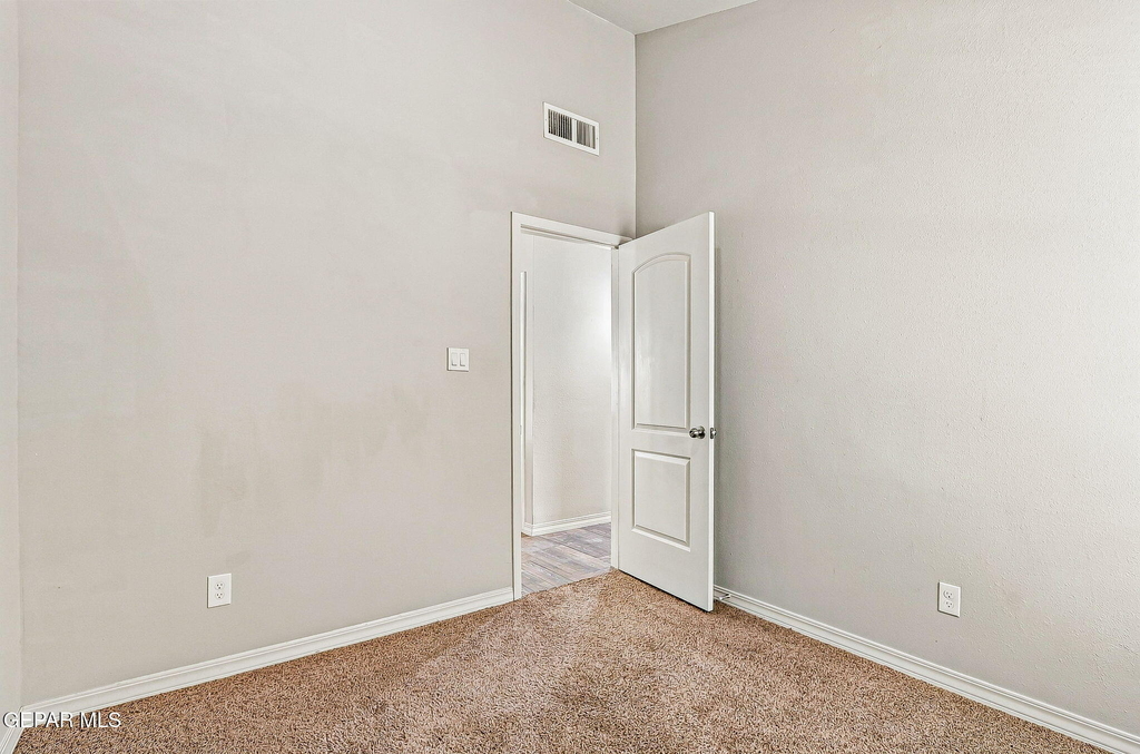 2100 Tim Foster Street - Photo 15