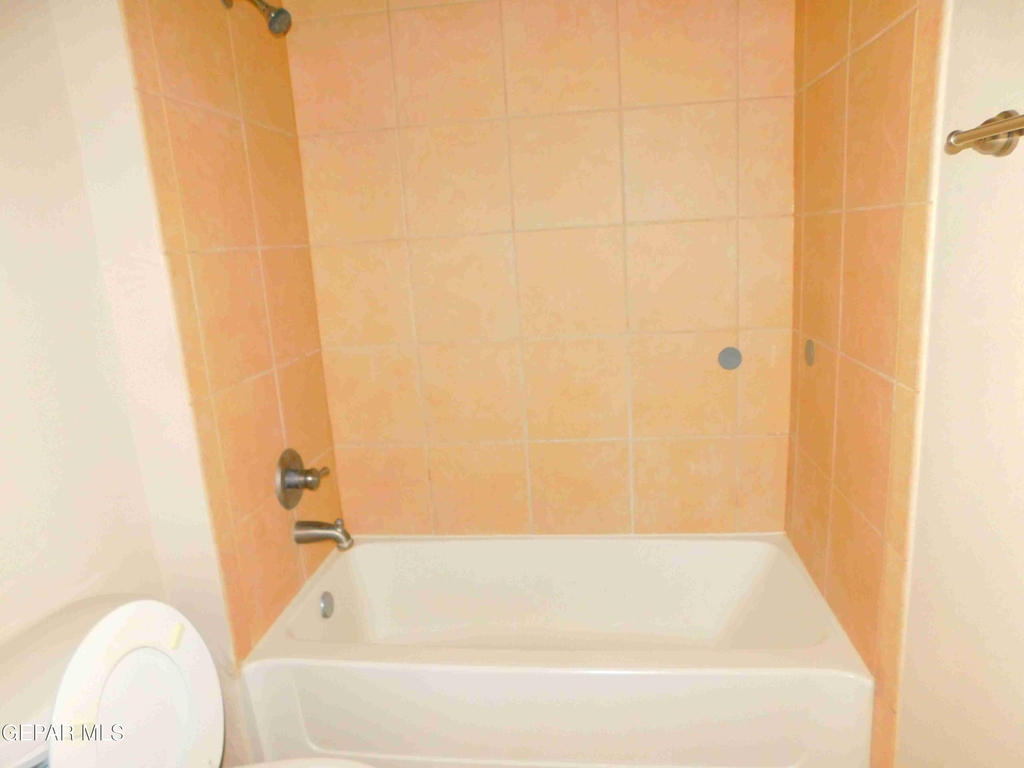 10021 Railroad Drive - Photo 31