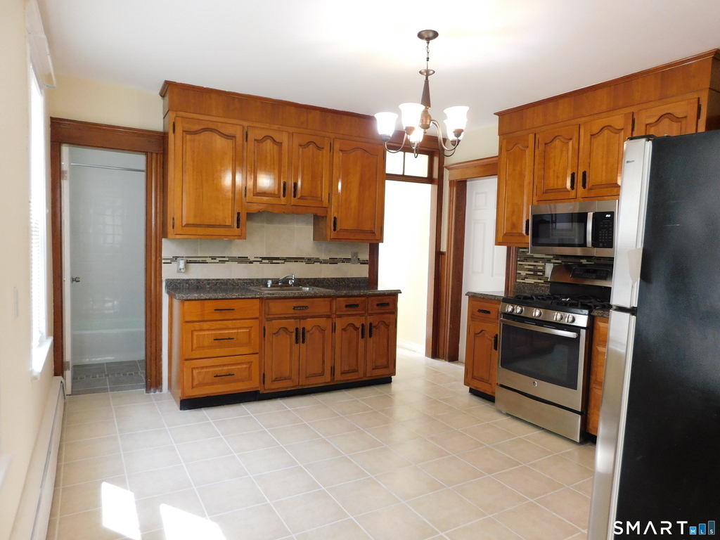 129 Kent Avenue - Photo 1