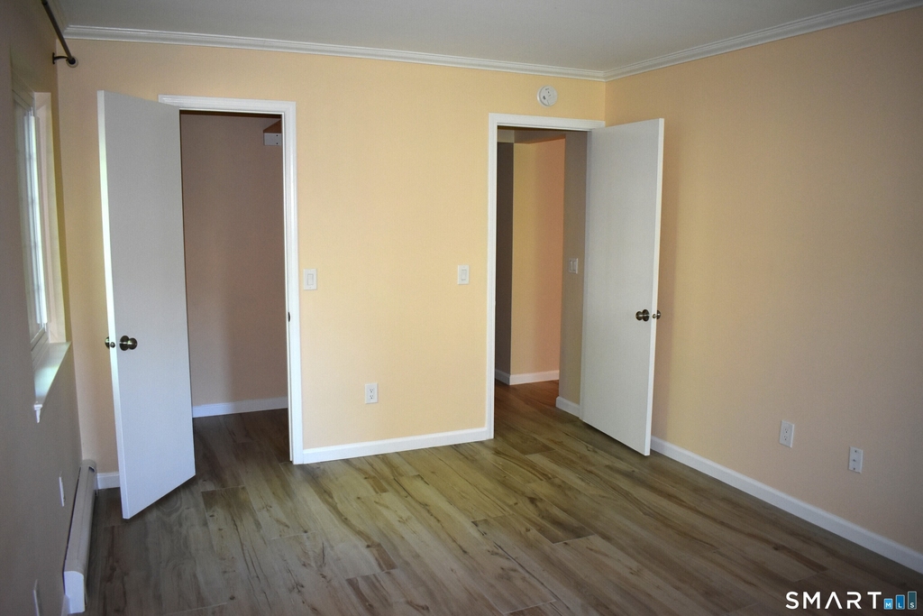 24 Teresa Place - Photo 11