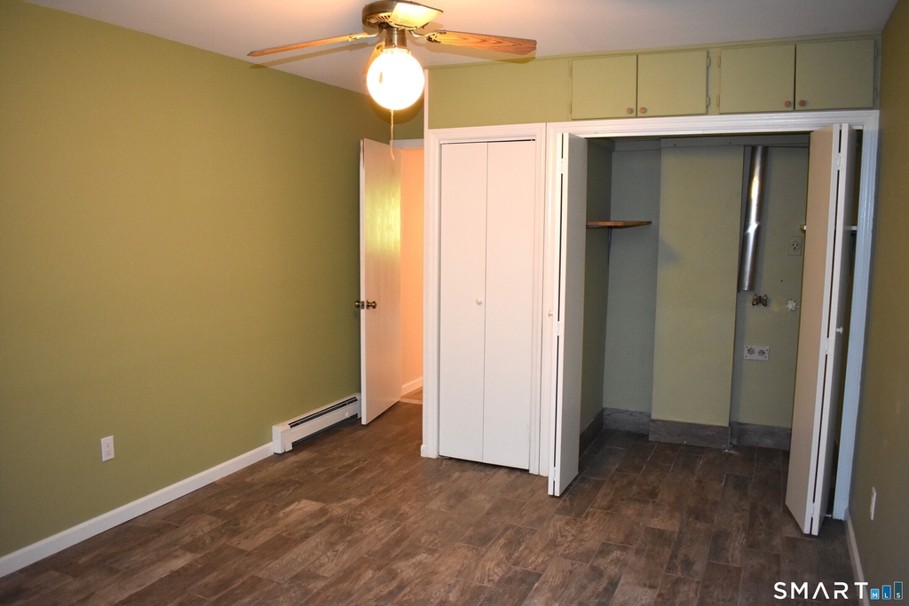 24 Teresa Place - Photo 15