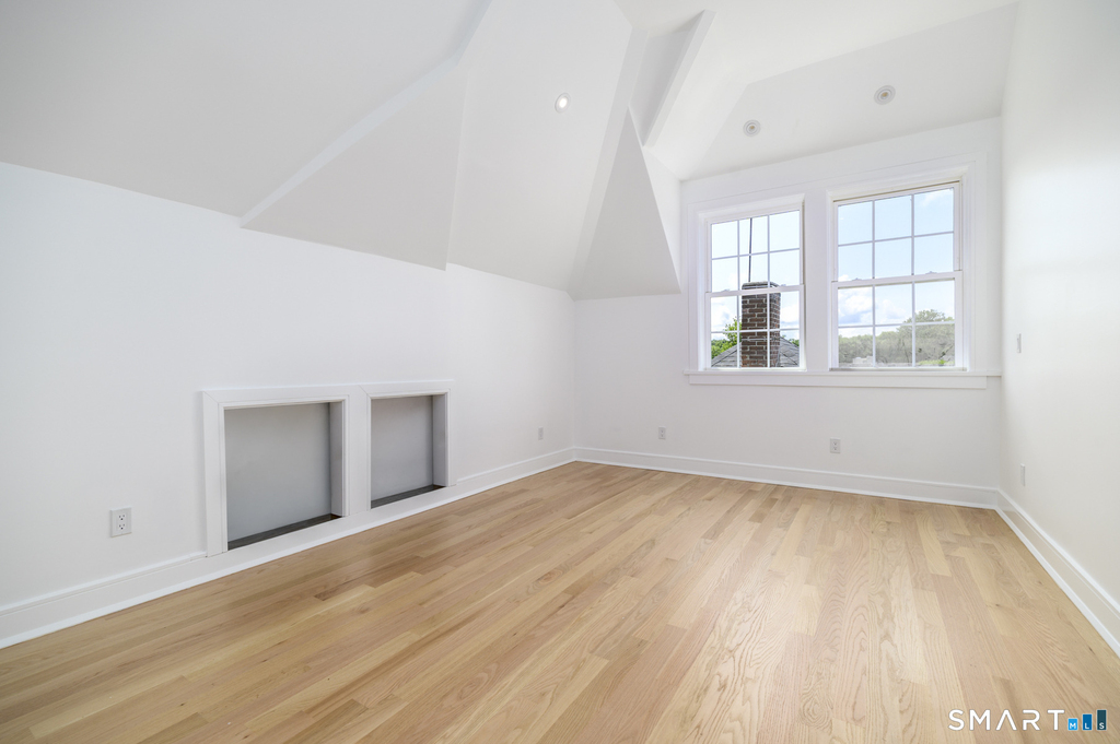 1911 Summer Street - Photo 11