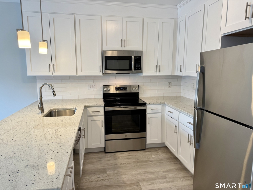 502 Howe Avenue - Photo 9
