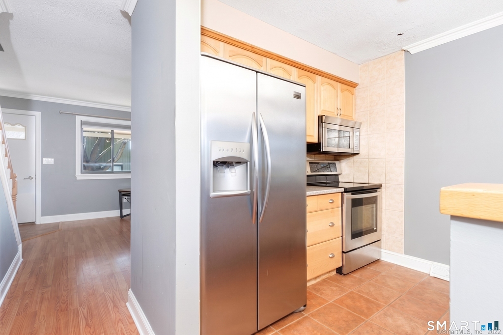 91 Orangewood - Photo 2