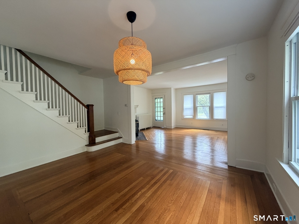 304 304 Central Avenue - Photo 6