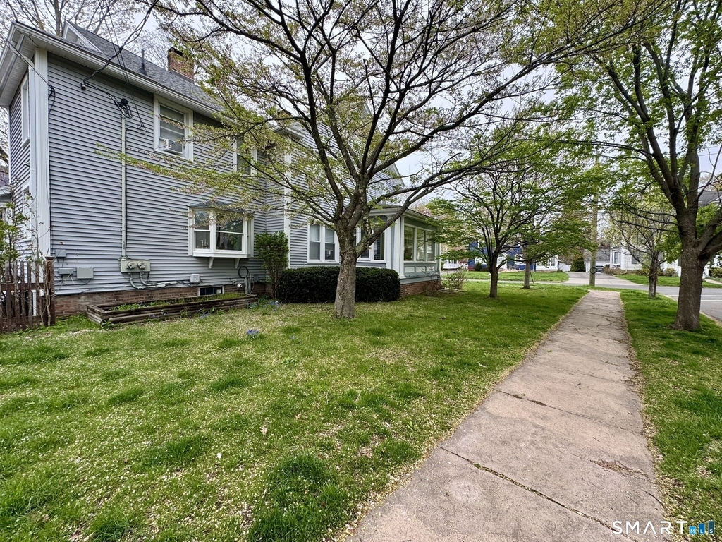 304 304 Central Avenue - Photo 25
