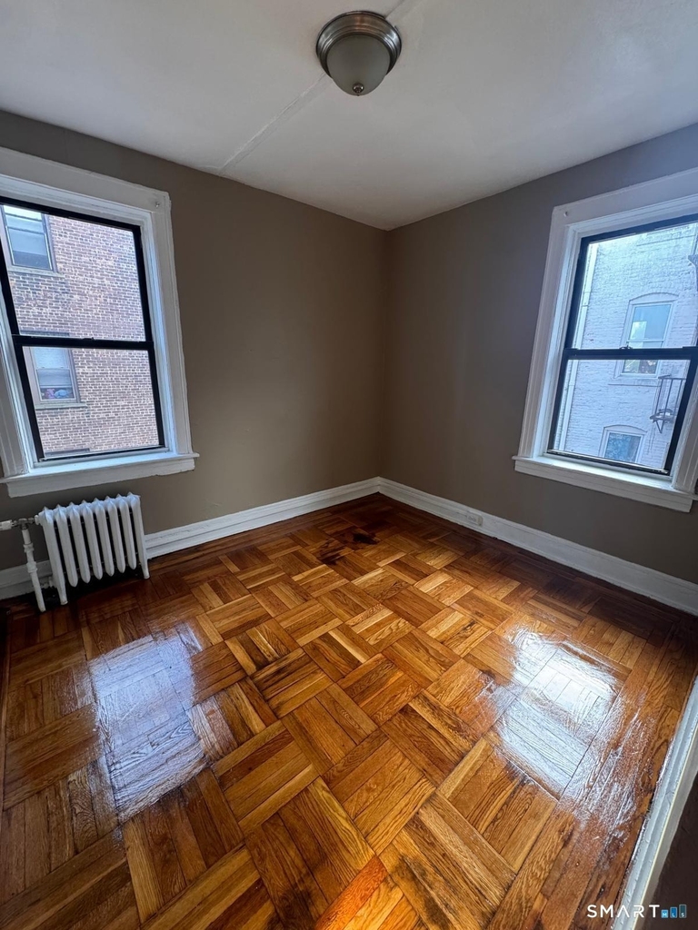 40 Sanford Place - Photo 0
