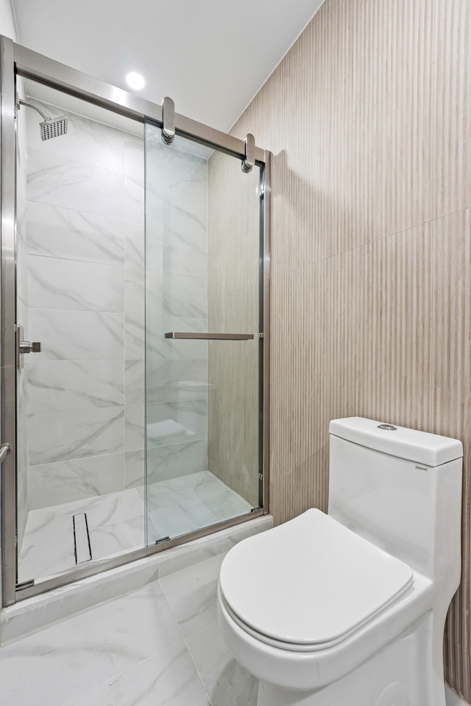 1578 Third Avenue  - Photo 7