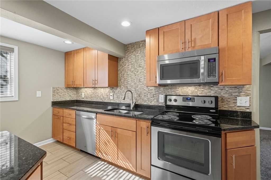 149 Anita Ave - Photo 2