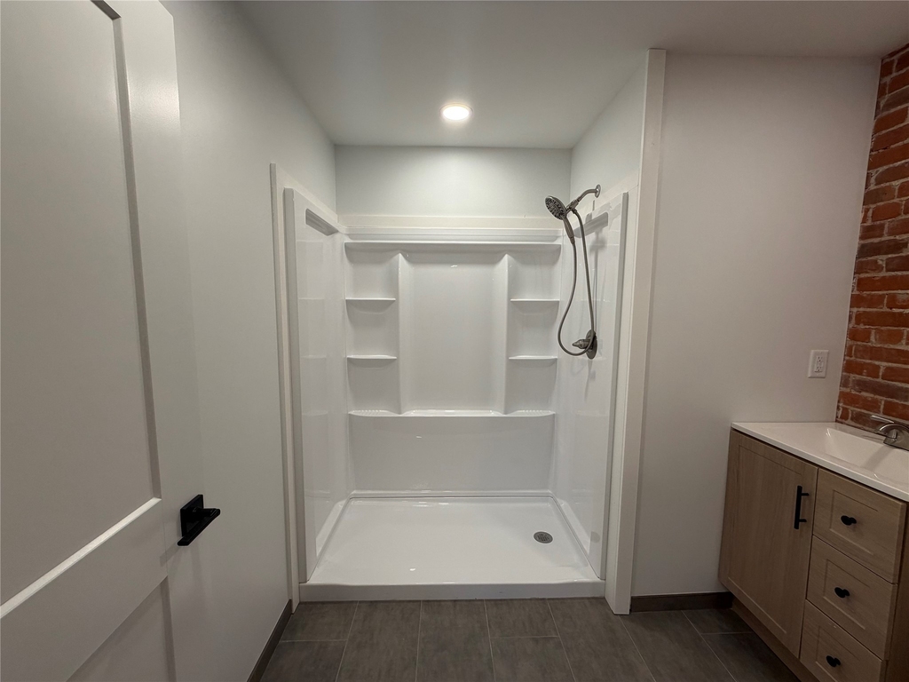 252 Main Street - Photo 6