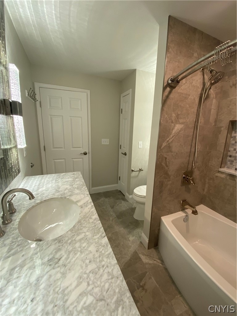 447 Summerhaven Drive N - Photo 14