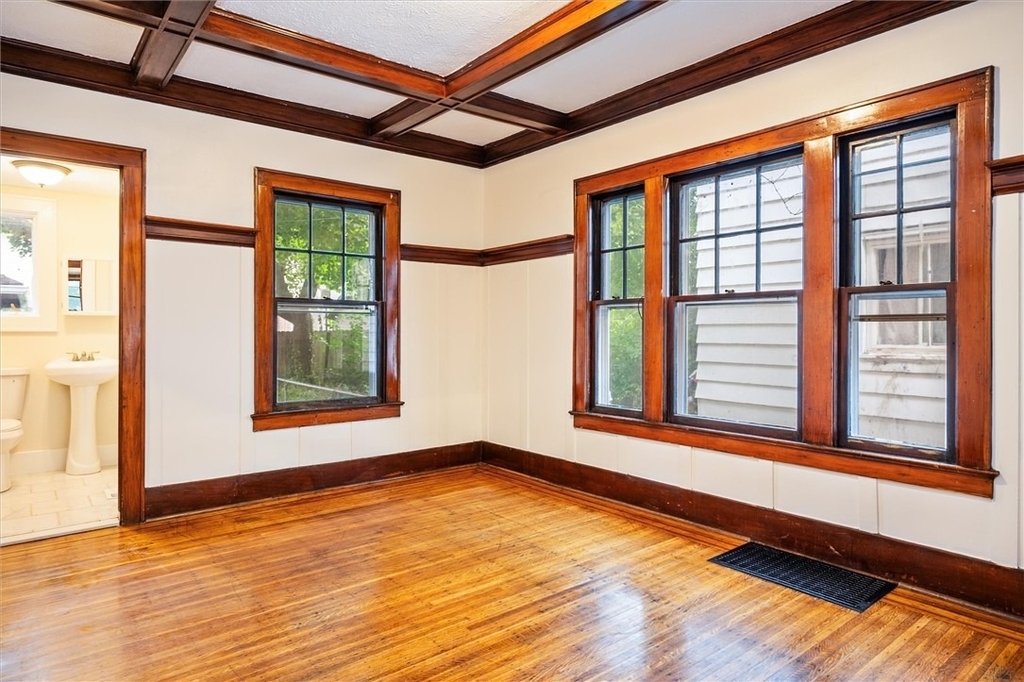 364 Rosewood Terrace - Photo 13