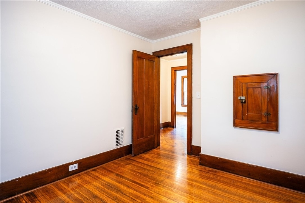 364 Rosewood Terrace - Photo 35