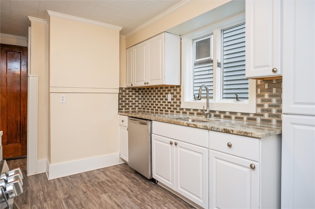 364 Rosewood Terrace - Photo 18
