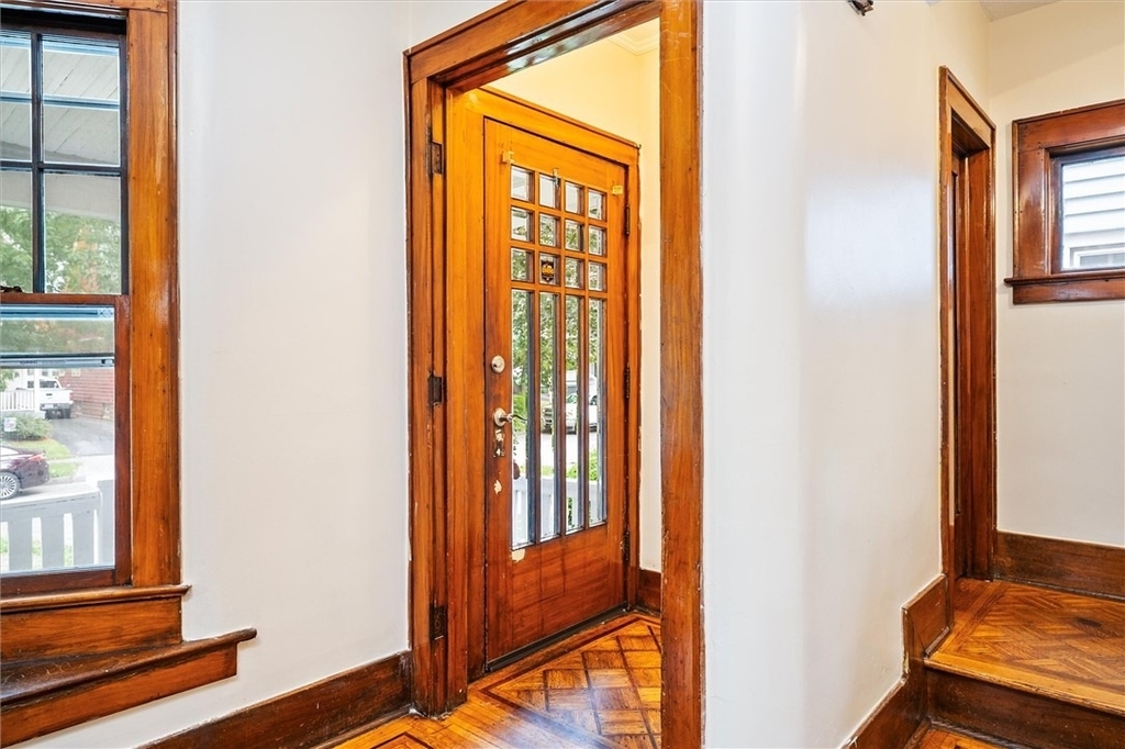 364 Rosewood Terrace - Photo 4