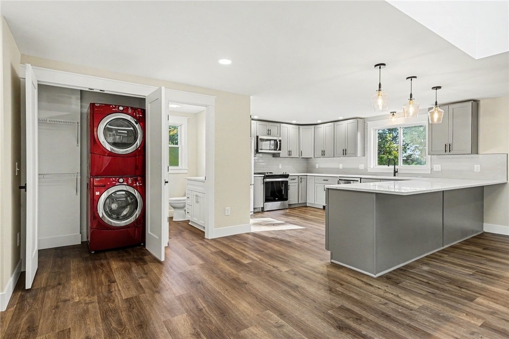 24 Sandpiper Hill - Photo 1