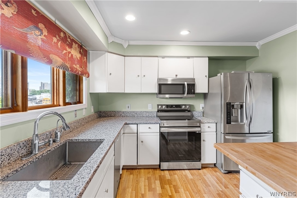 353 Lakefront Boulevard - Photo 8