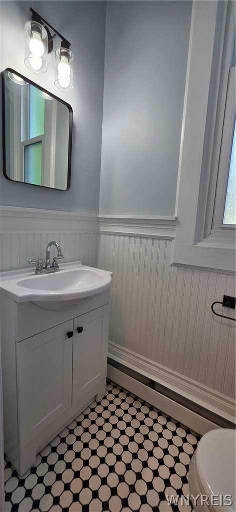 13068 Main St- Rear Unit - Photo 21