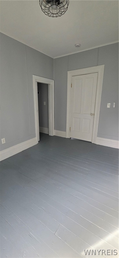 13068 Main St- Rear Unit - Photo 29