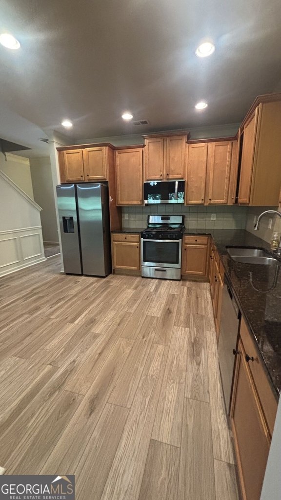 323 Knelston Oak Drive - Photo 4