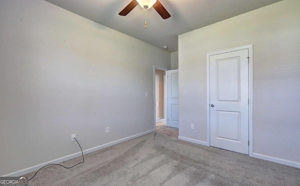 188 Blue Iris Court - Photo 16