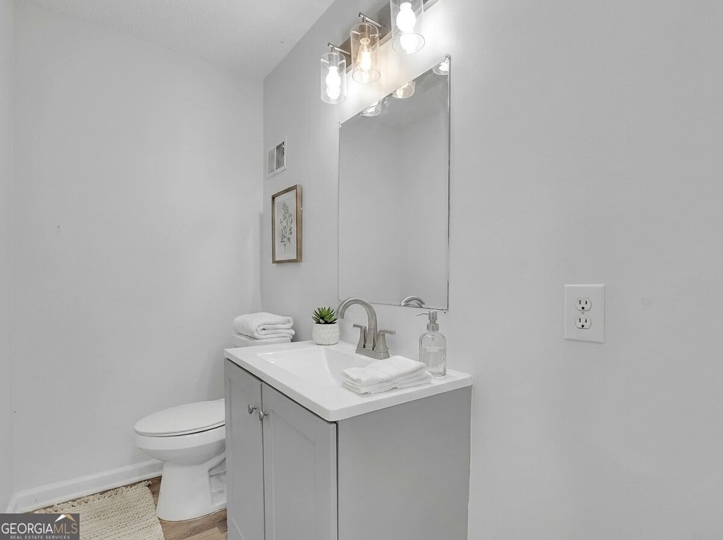 1909 Suwanee Valley Road - Photo 13