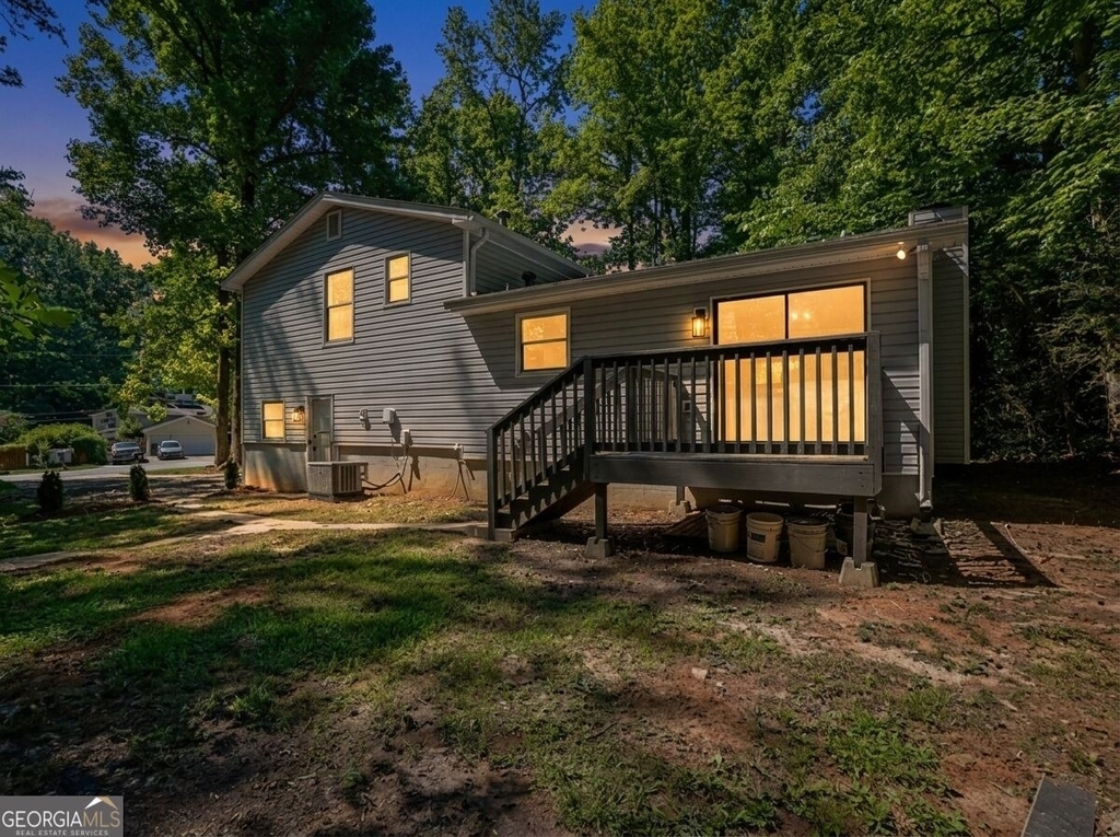 1909 Suwanee Valley Road - Photo 16