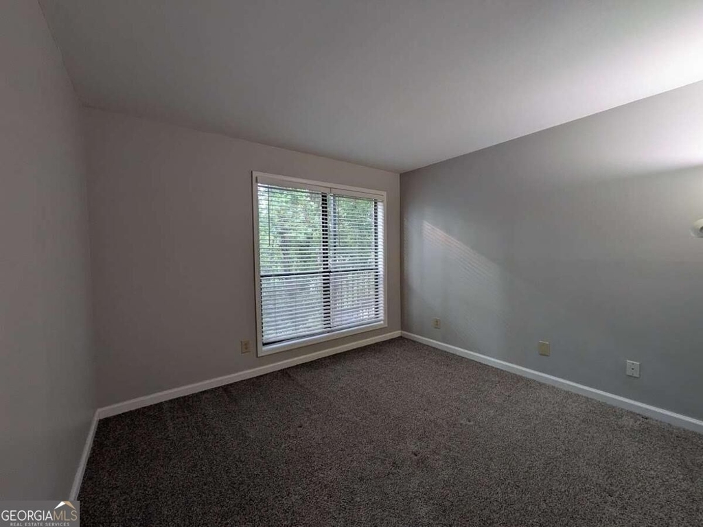 2657 Lenox Road Ne - Photo 5