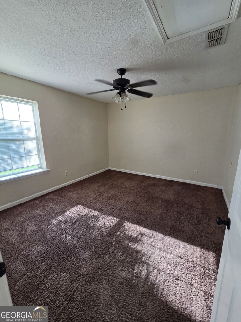 403 S Ashley Street - Photo 18
