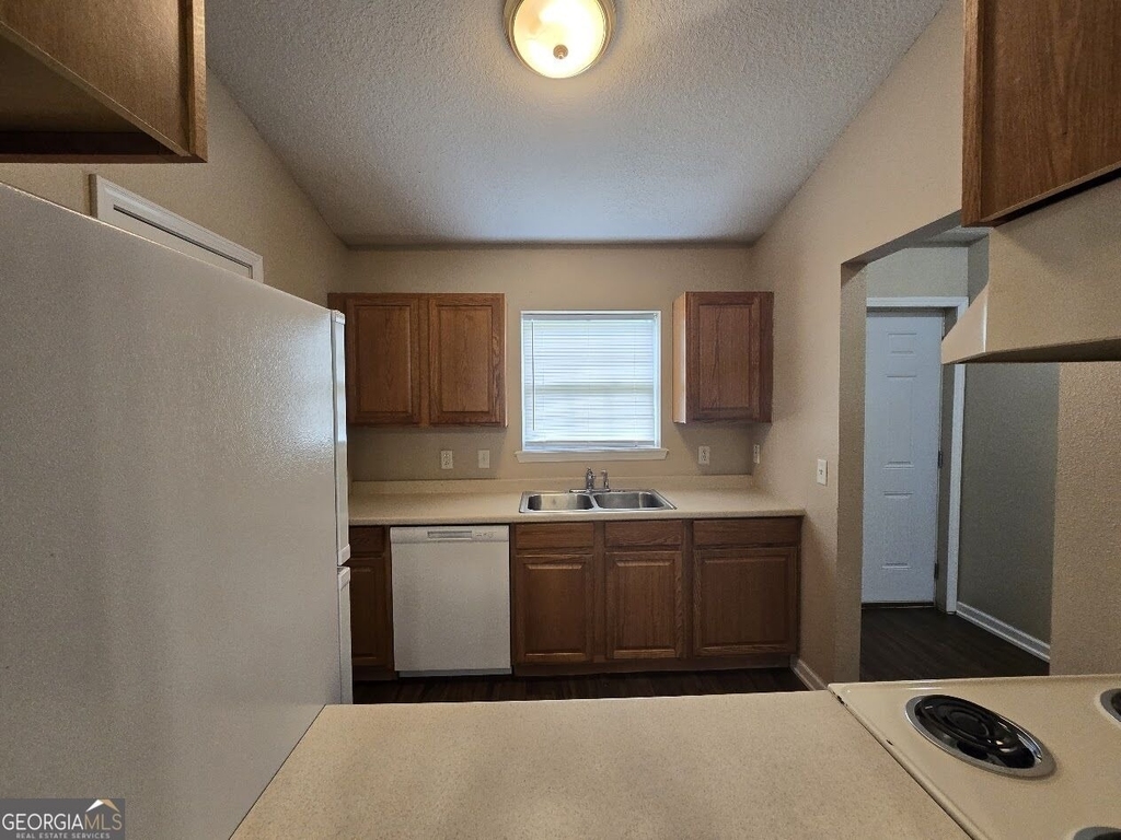 407 S Ashley Street - Photo 9