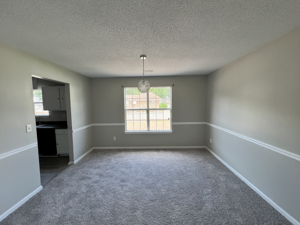 448 Canoga Court - Photo 18