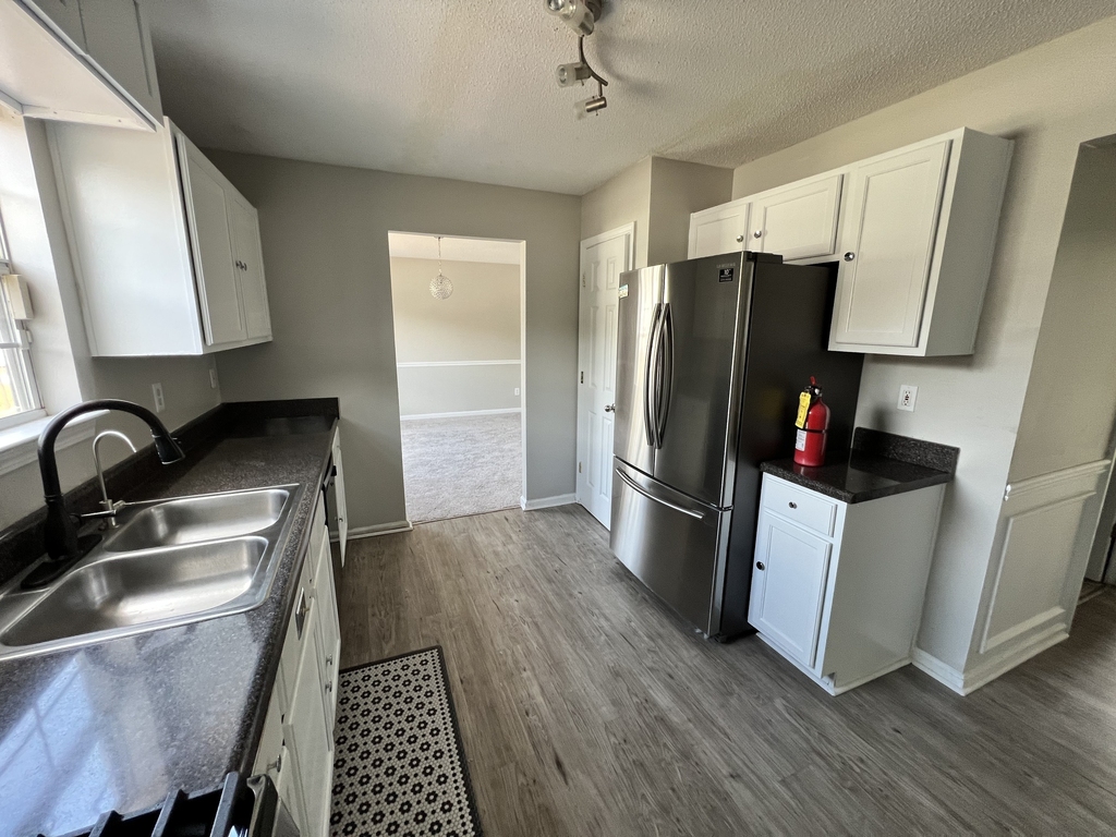 448 Canoga Court - Photo 24