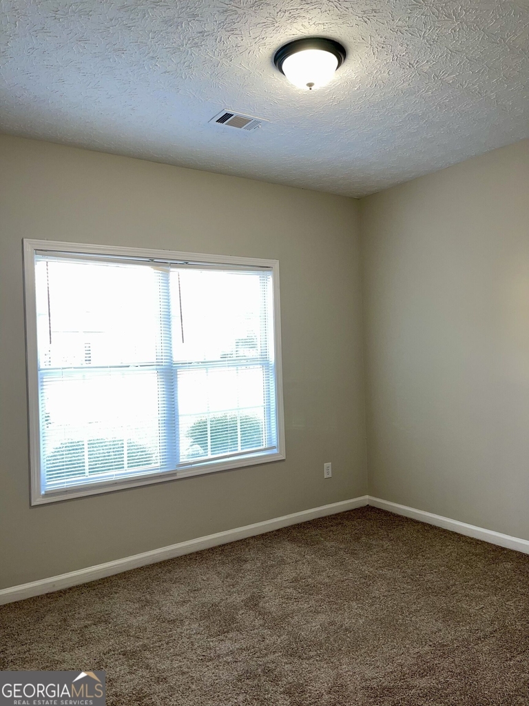 8262 Parkwood Place - Photo 11