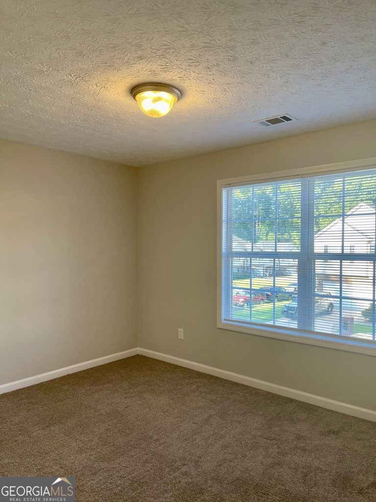 8262 Parkwood Place - Photo 13