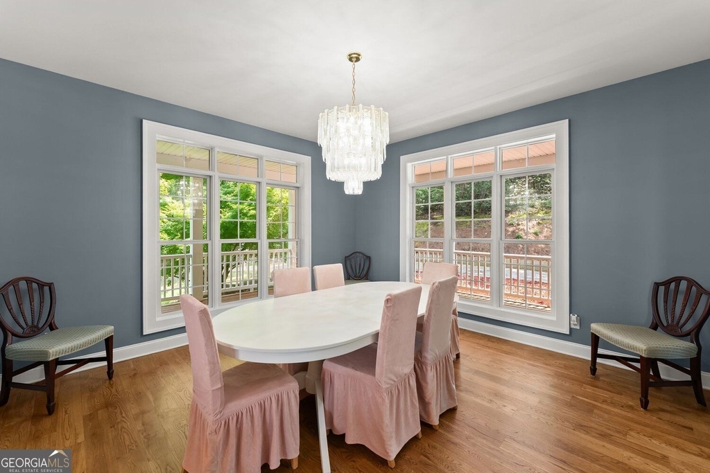 265 Lynda Lane - Photo 9