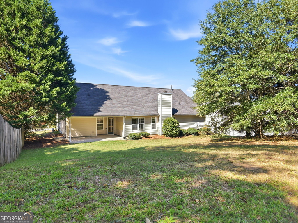 1321 Log Cabin Lane - Photo 2