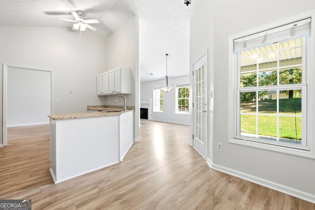 1321 Log Cabin Lane - Photo 21