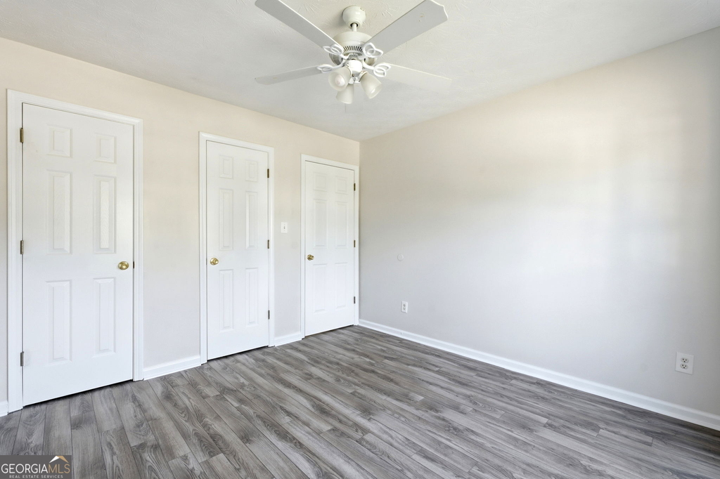 1321 Log Cabin Lane - Photo 32