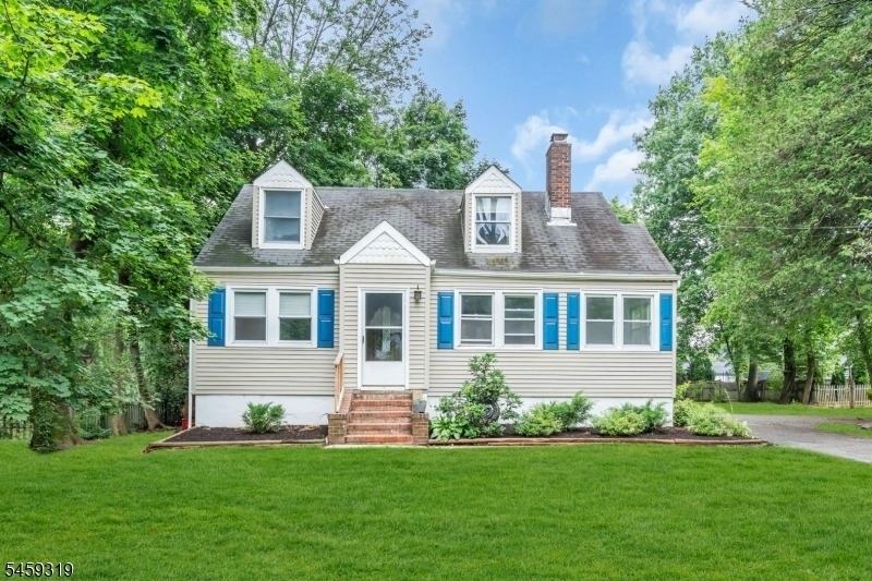 106 Mountain Ave - Photo 1