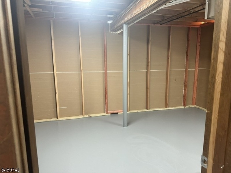 1058 Hoffman Rd - Photo 20