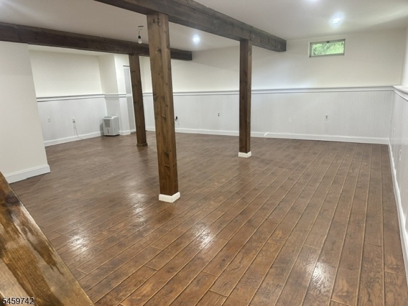 1058 Hoffman Rd - Photo 19