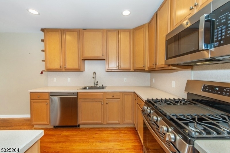 2 Meadow Lakes Dr - Photo 0